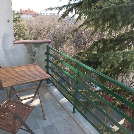 Apartman Pecine Rijeka Luaran gambar