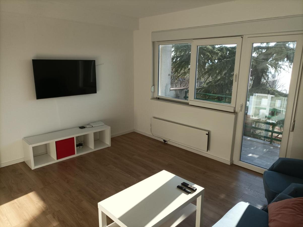 Apartman Pecine Rijeka Luaran gambar