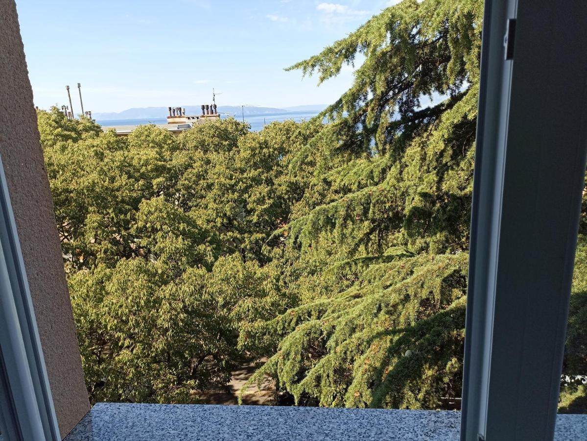 Apartman Pecine Rijeka Luaran gambar