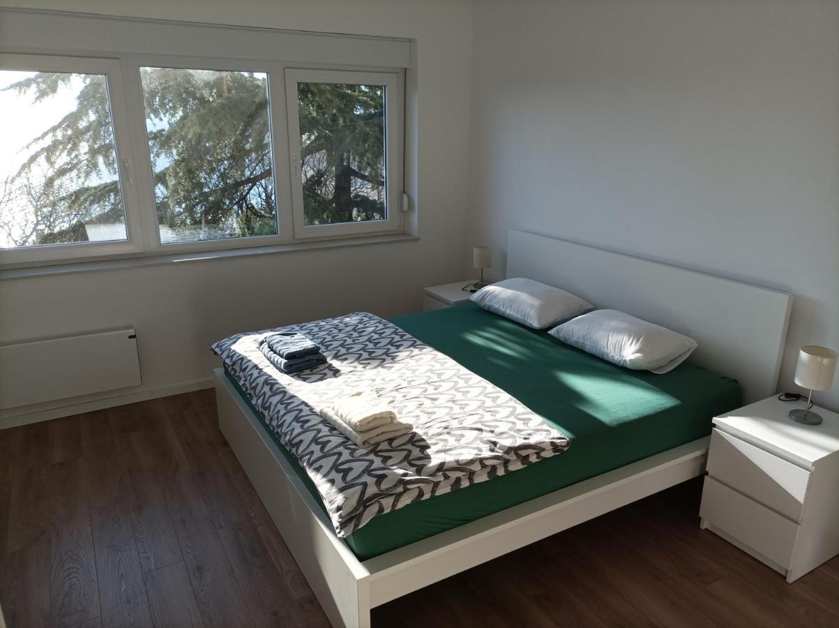 Apartman Pecine Rijeka Luaran gambar